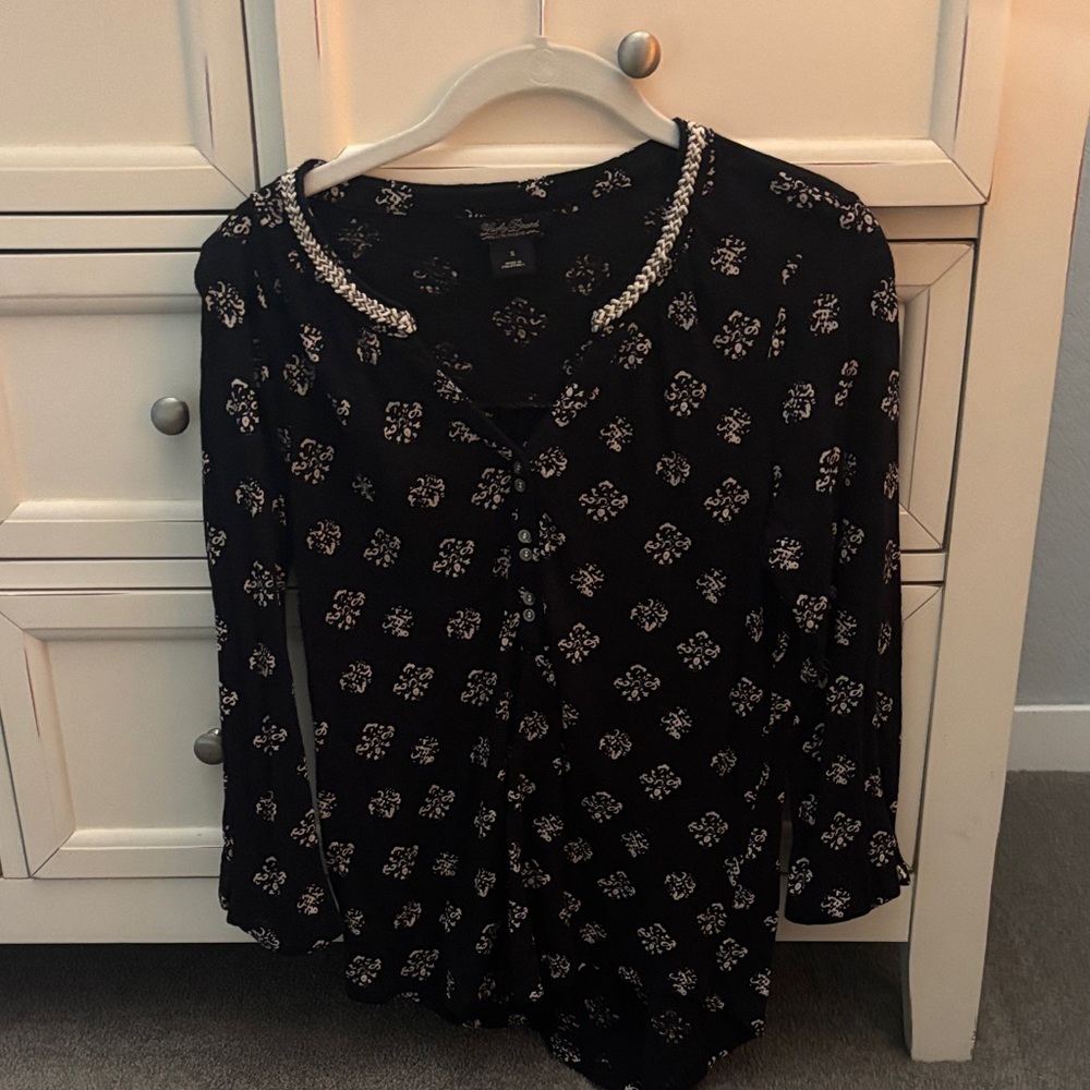 Lucky Brand Black Blouse with White Floral Design